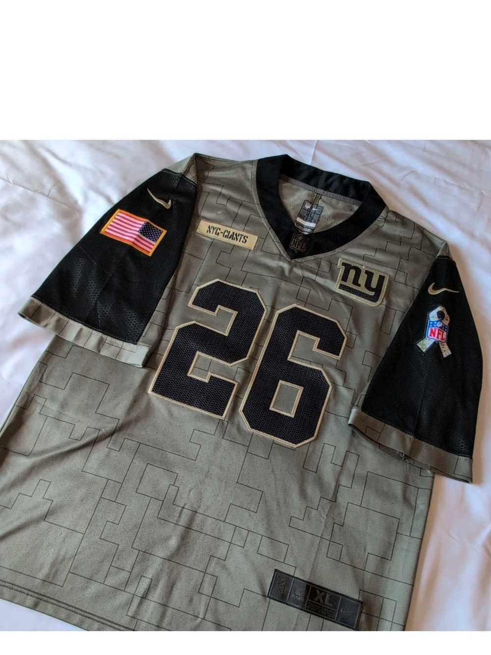 New York Giants Jersey XL Salute To Service Nike Dri Fit On Field Saquon Barkley